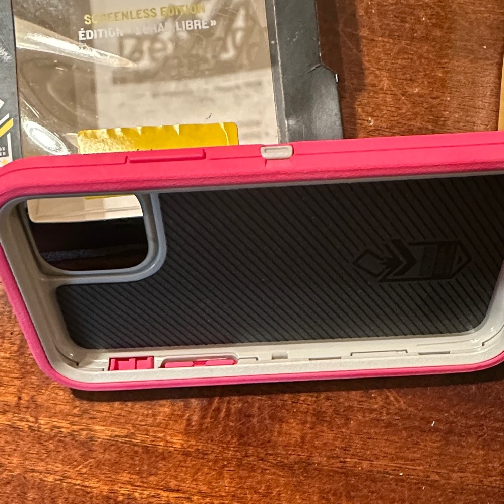 OtterBox Defender Series Pink Case for iPhone 11 Pro - Picture 7 of 12
